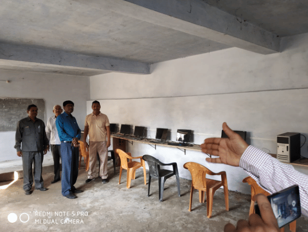 Shree Lakshman Singh Law College Mirzapur Academic Building photo 8